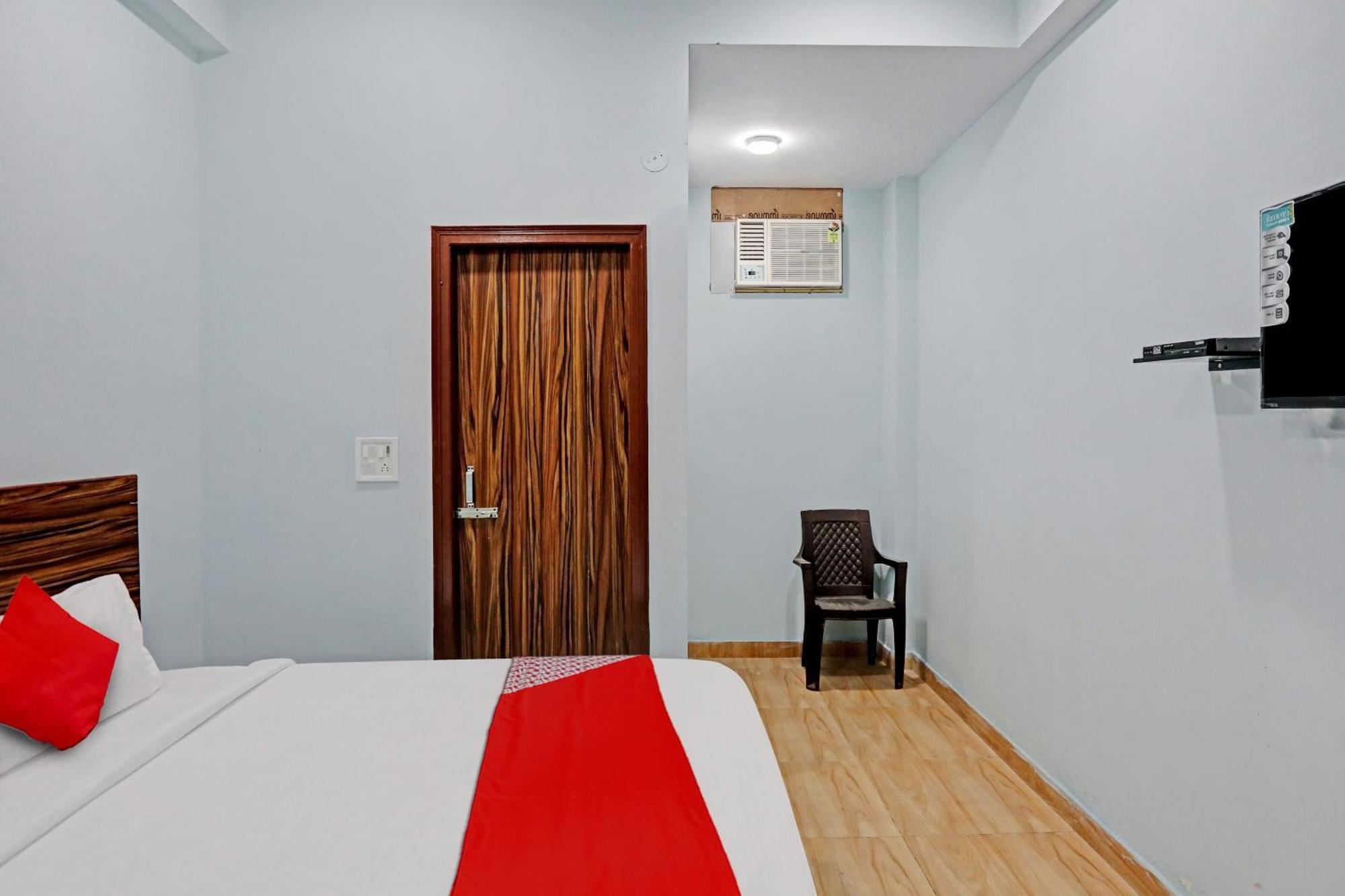 Hotel O Surya Gold Guest House Najafgarh Zewnętrze zdjęcie